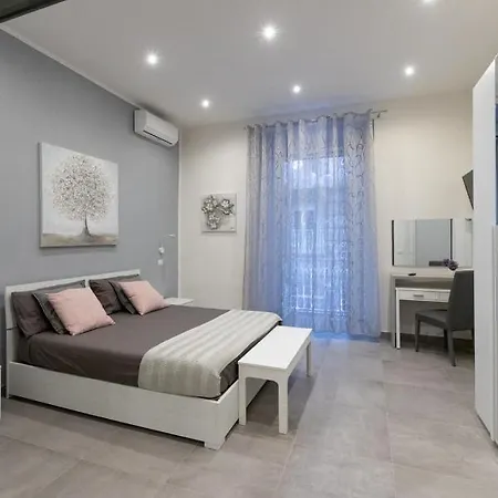 Dante Square Apartamento