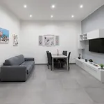 Appartamento Dante Square *