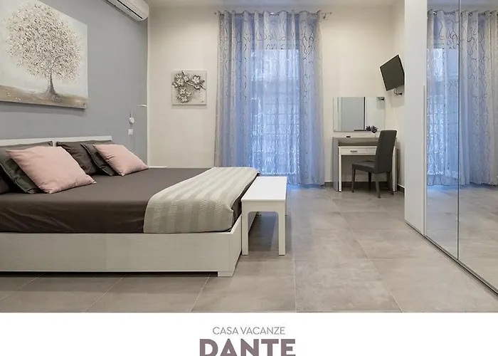 Dante Square * Naples