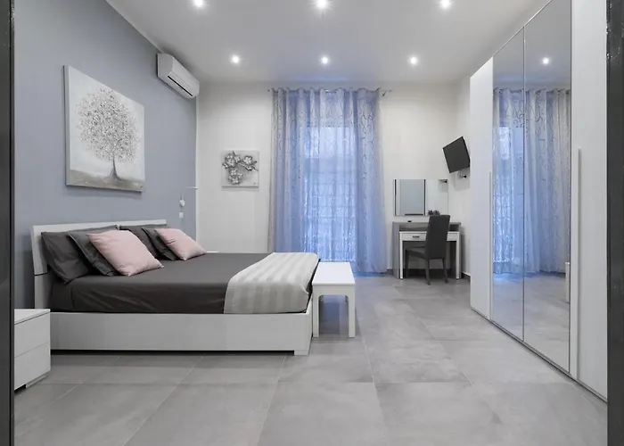 Apartment Dante Square