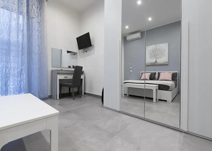 Dante Square * Naples