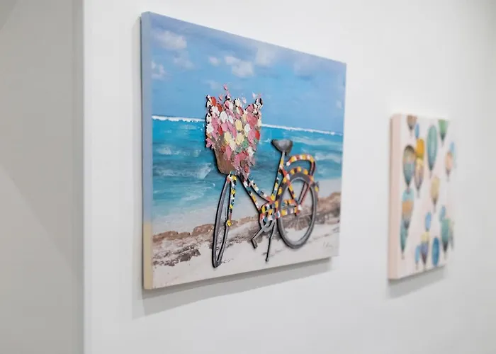 Dante Square Apartment *