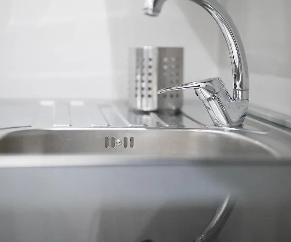 Dante Square Apartment